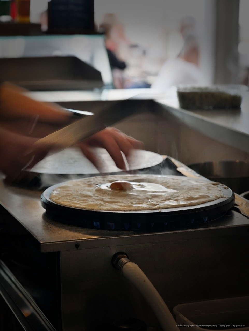 Crêpe gourmande en préparation
